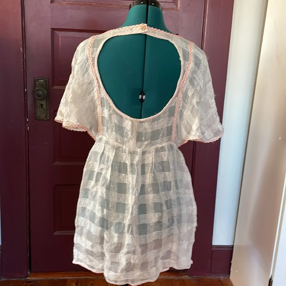 New Romantics top - Picture 2 of 8